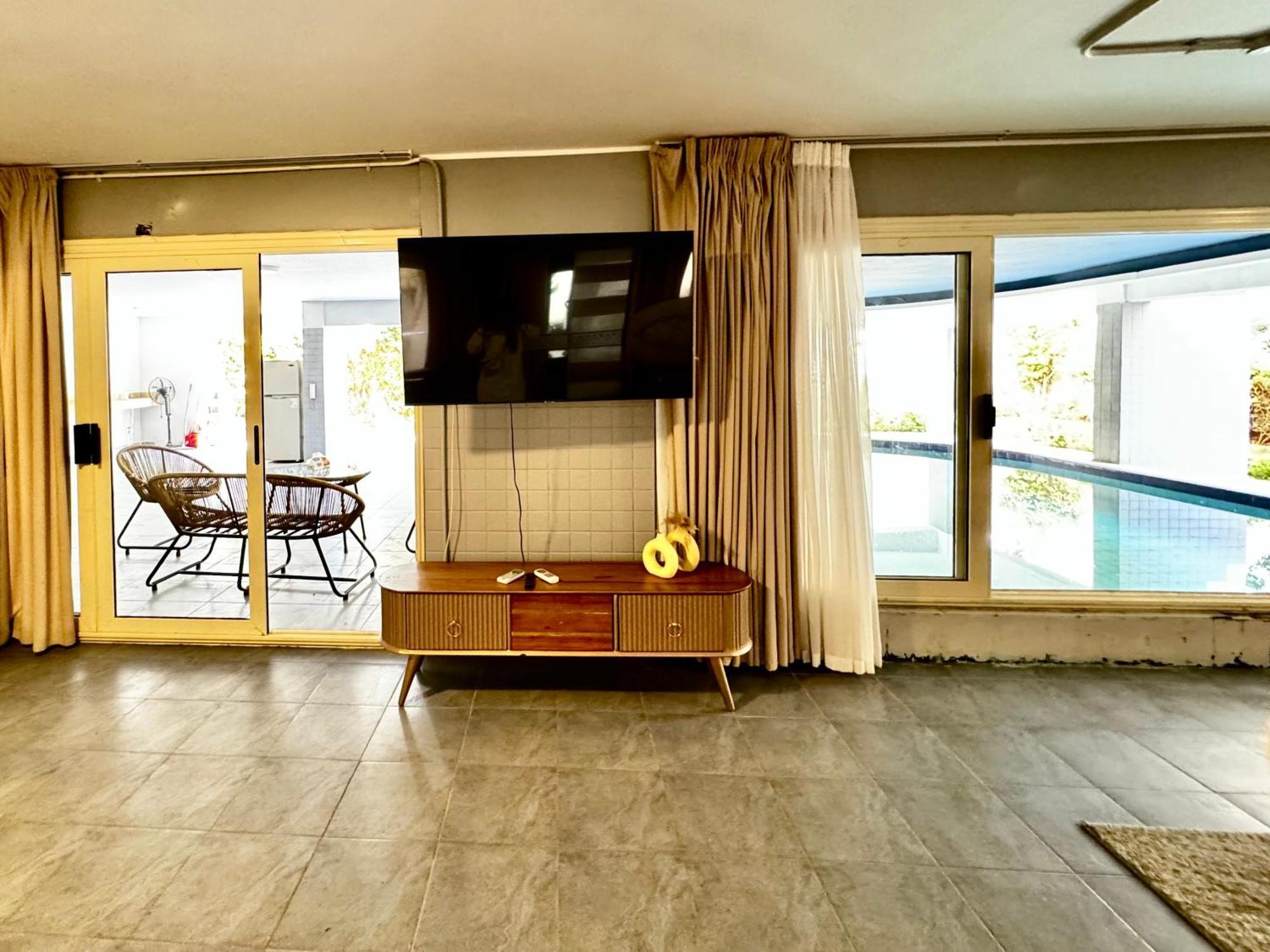 Stunning Studio With Private Pool New Cairo El Cairo Exterior foto